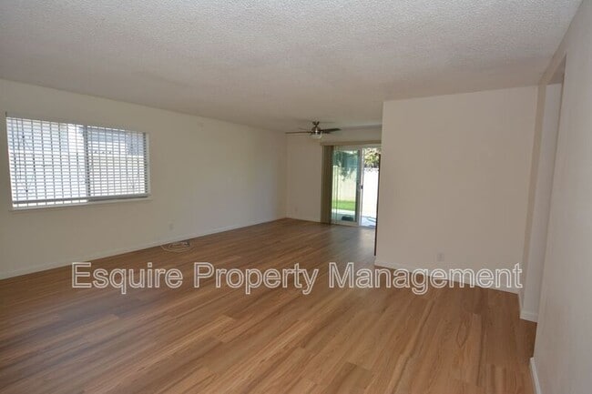 Photo - 240 Alpine St