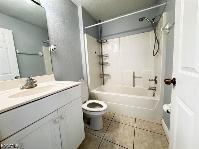 Photo - 4606 30th St SW