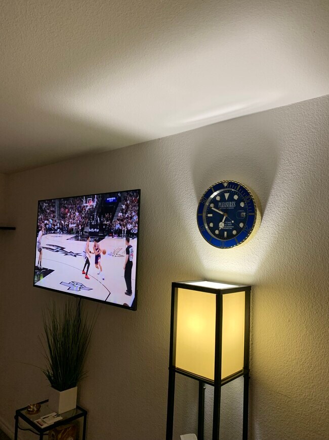 Photo - 4918 River Glen Dr