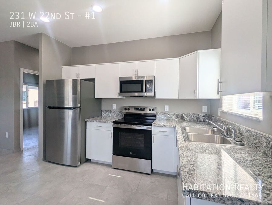 Photo - 231 W 22nd St-#1