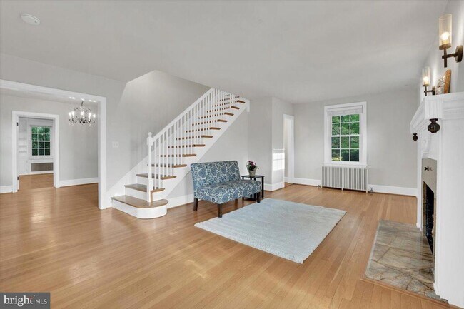 Photo - 1903 Kirby Rd