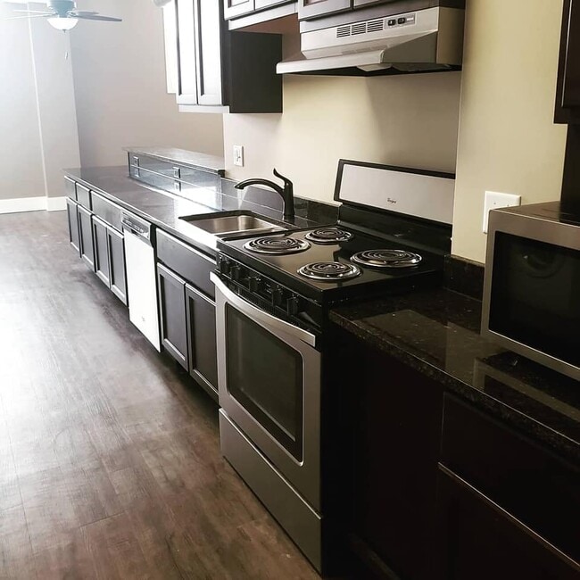 Photo - 2212 E 12th St Unit 108