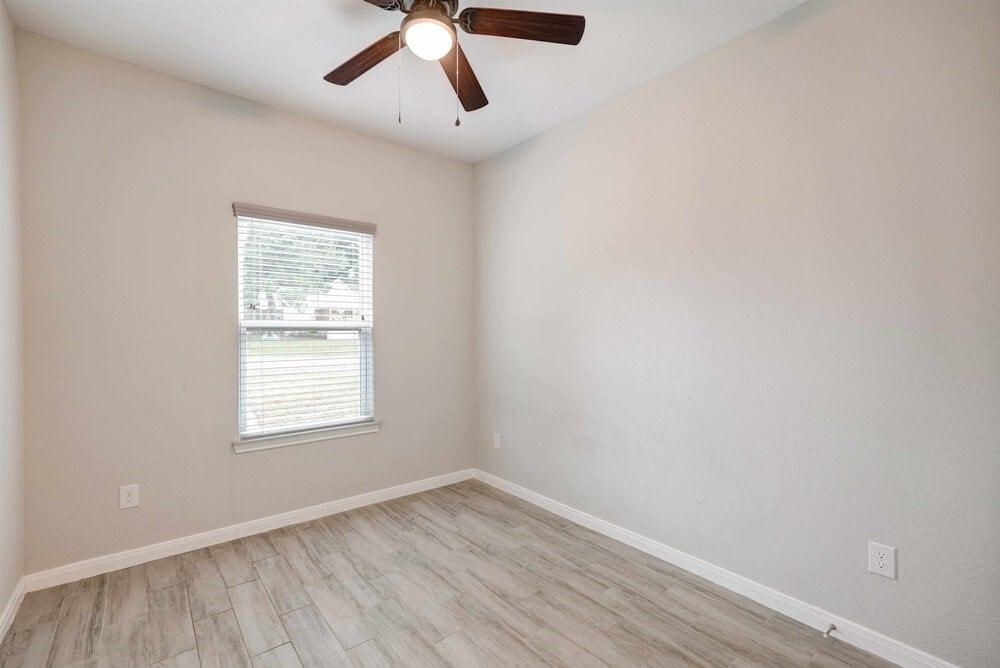 Photo - 16926 Kempwood