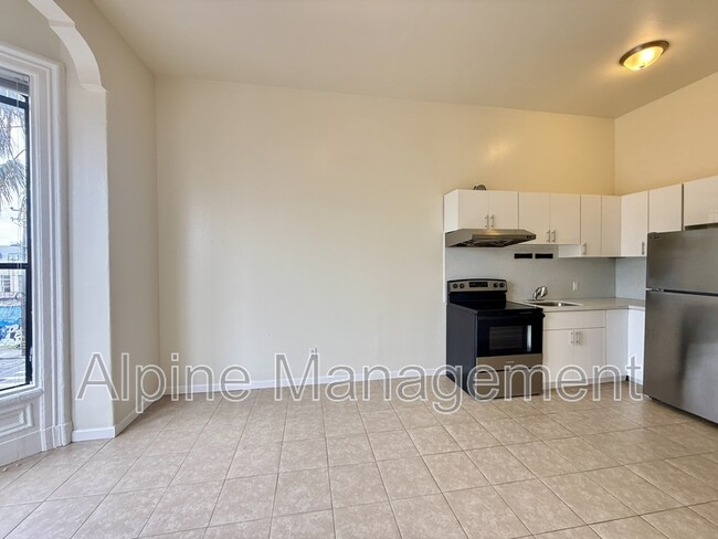 Photo - 2315 Mission St Condo