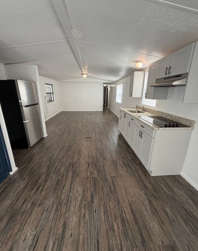 54 Sunset Cir