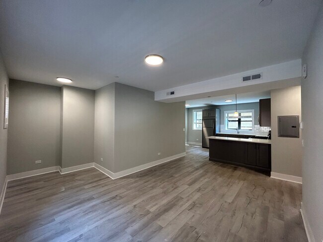 1131 Oak Ave