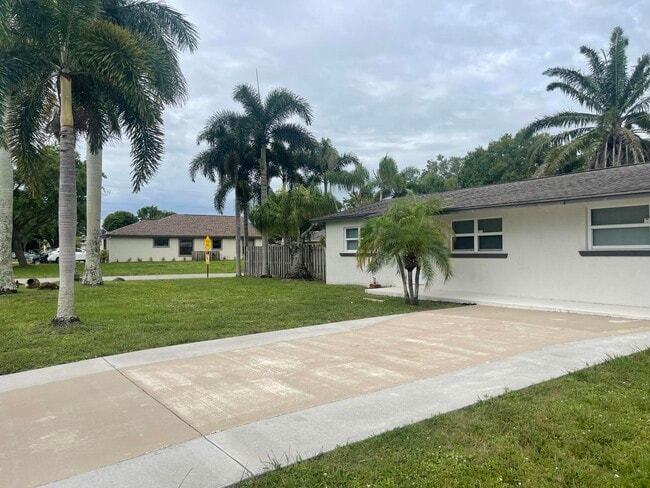 Photo - 4779 Bonanza Rd