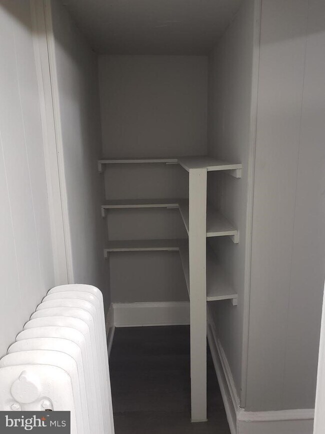 Photo - 253 E Broadway Unit C