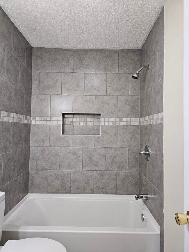 2611 Browns Mill Rd