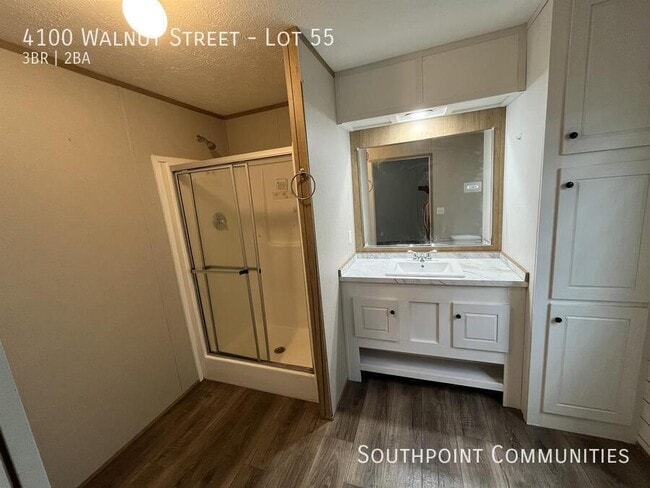 Photo - 4100 Walnut St