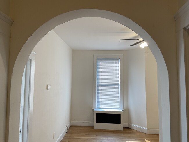 38 Newton St