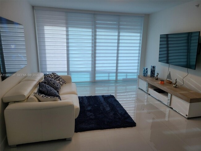 Photo - 2501 S Ocean Dr Unidad 1031