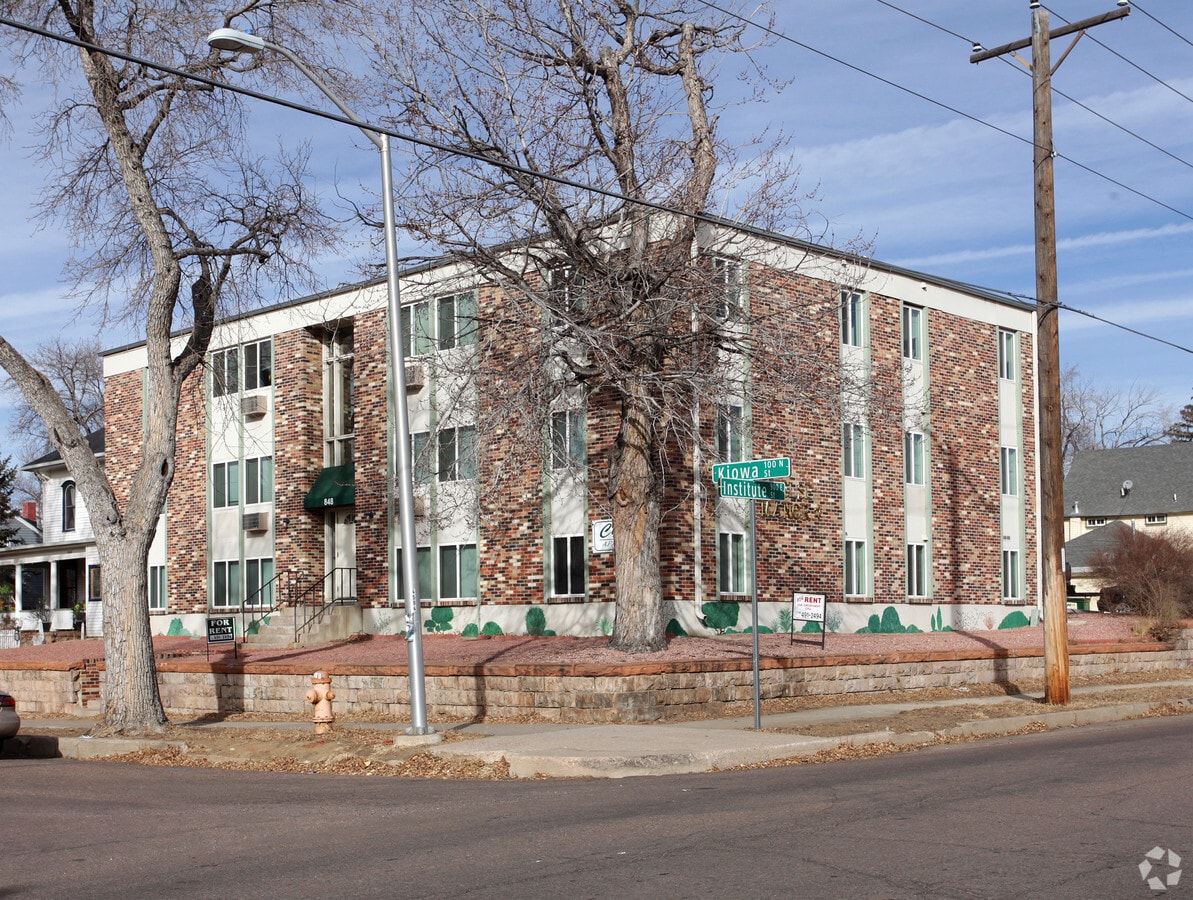 Photo - Chelsea Apartments