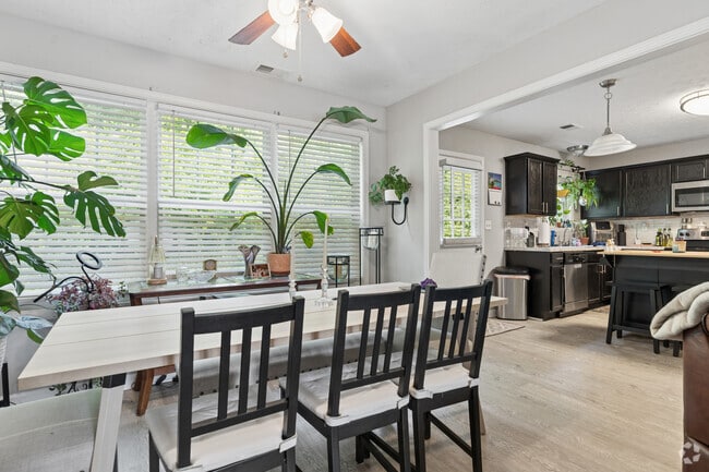 3BR, 3BA - Dining Room