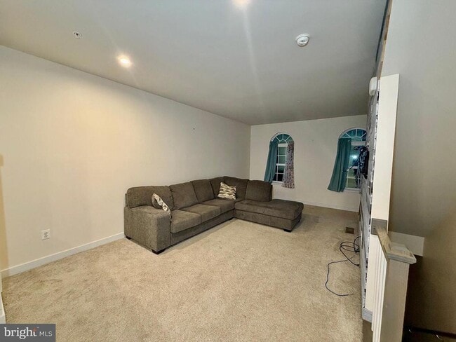 Photo - 4812 Crest View Dr