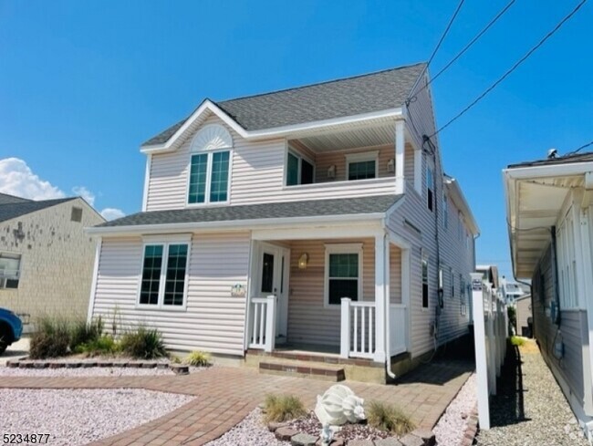 Building Photo - 19 Haddonfield Ave Rental