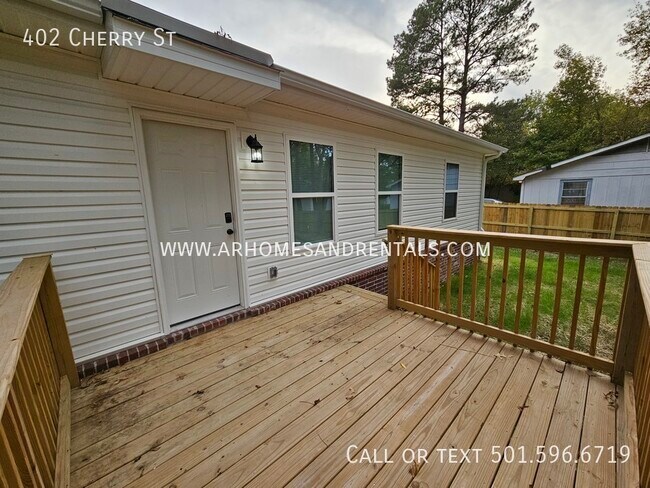 Photo - 402 Cherry St | $1495 | 3 beds, 2 full baths