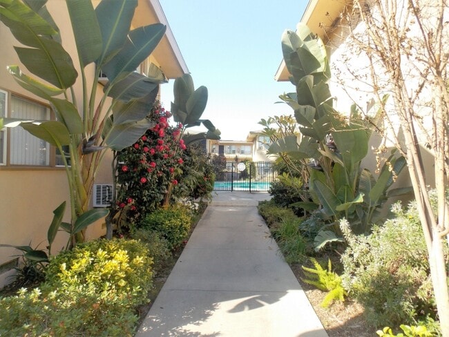 Photo - Huntington Place Apartments