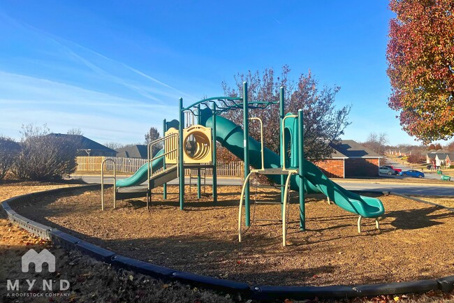 Photo - 430 Capri St