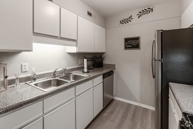 2BR,2BA -960SF Model
