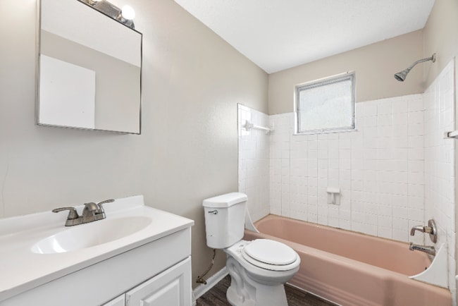 Photo - 800 Harrisburg Pike Unit 800-A6