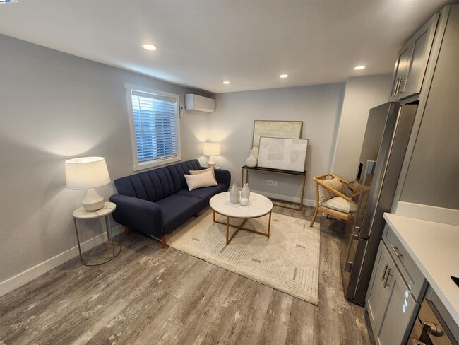 Photo - 981 Marylin Ave Unit ADU