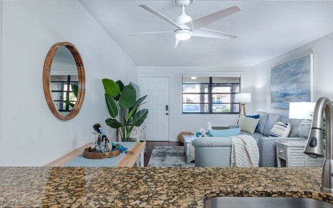 Building Photo - 9350 Lennex Ln Unit 807