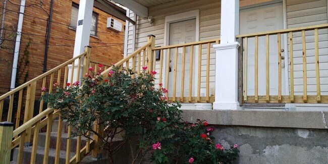 Photo - 208 Hastings St Unit 1