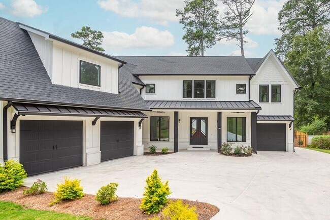 Photo - 4056 Ashford Dunwoody Rd NE