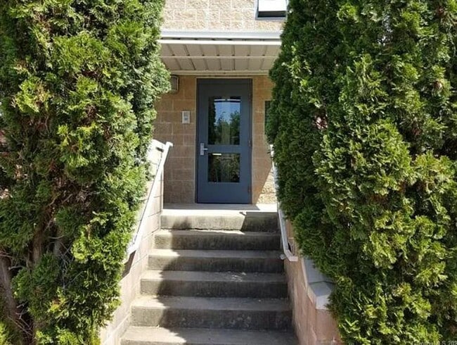 Building Photo - 3953 Picasso Court
