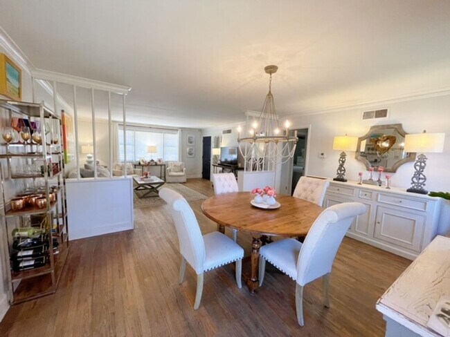 Photo - 3BD/2BA Home Located in Colonial Acres