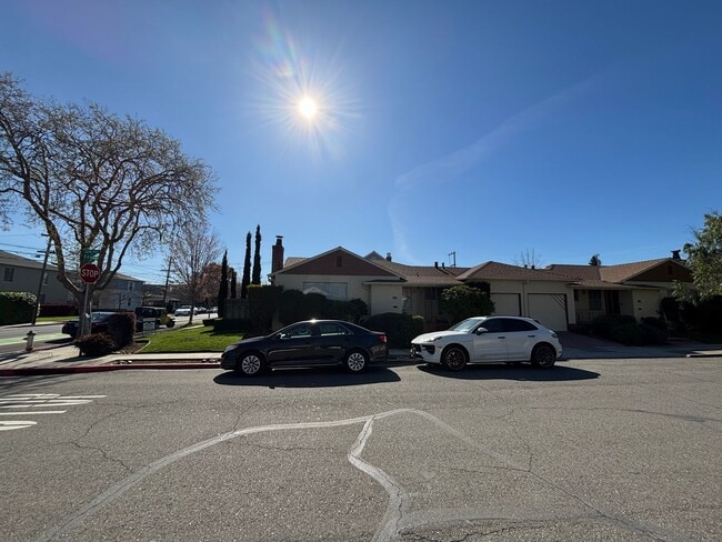 Photo - G1 | 170-172 12th Avenue* Unit 172