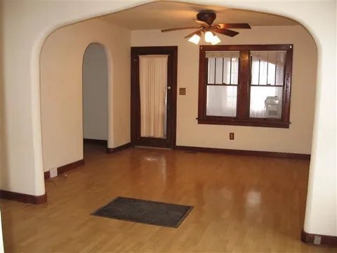 Photo - 707 W Summit St