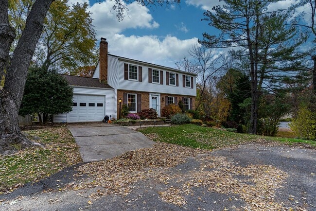 Photo - 4 Bed Home in Burke Centre