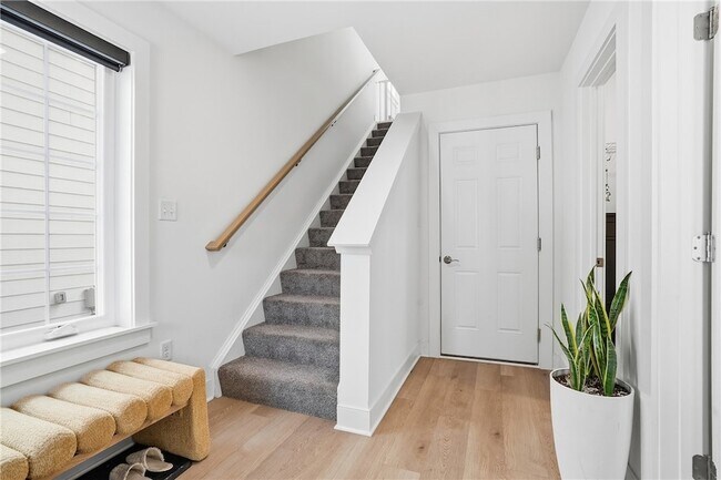 Photo - 4009 Cottage Wy