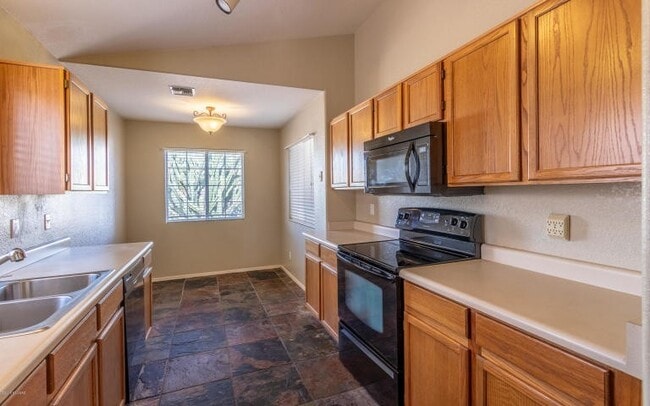 Photo - 3Bdrm / 2Ba Bright & Clean near Thorneydale/Hardy
