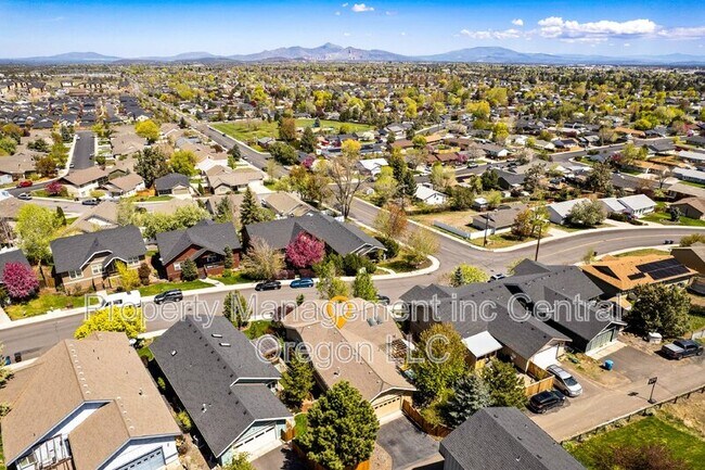 Photo - 3532 SW Salmon Ave