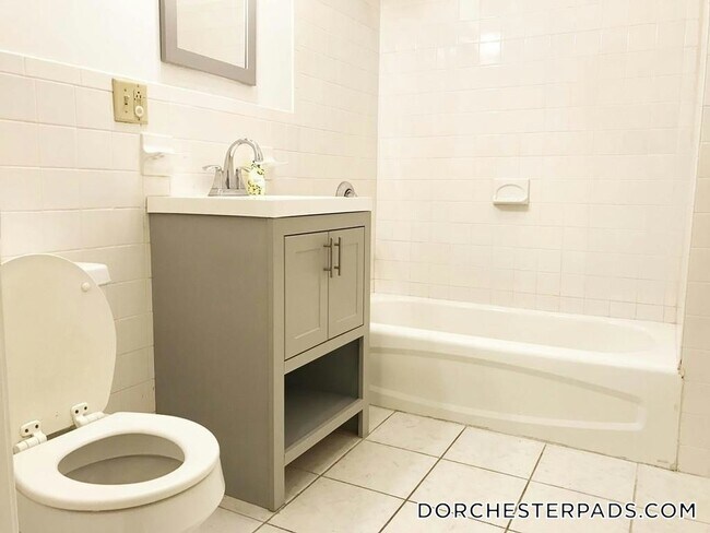 15 Crawford St Unit 1