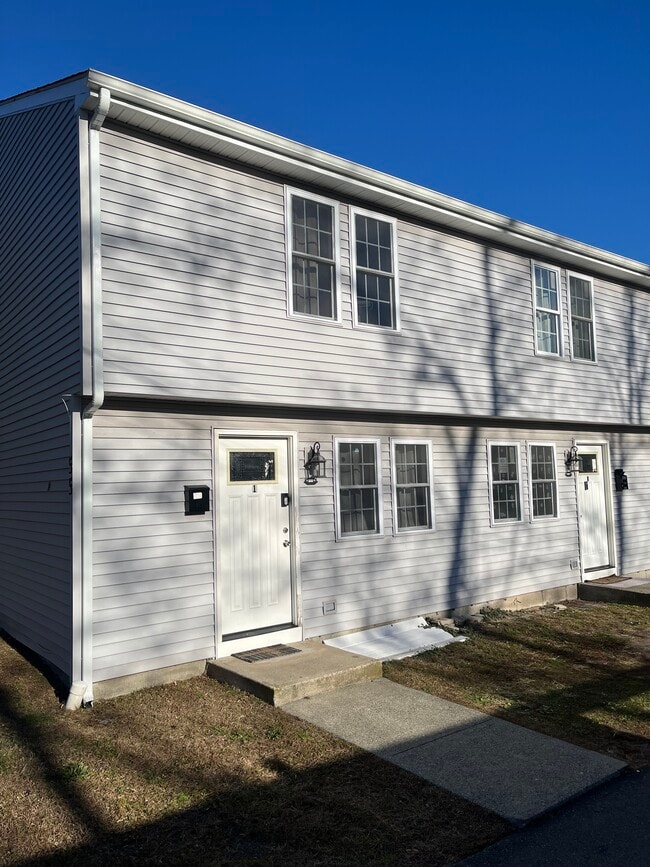 Photo - 55 Ridgeway Ave