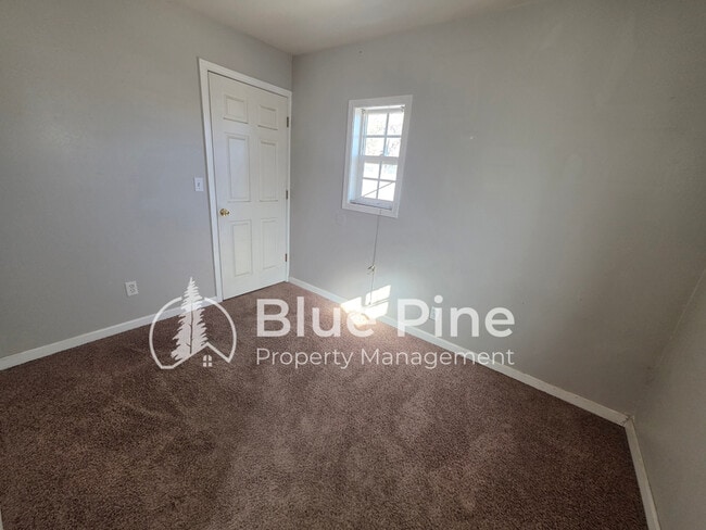 Photo - 340 N Water St