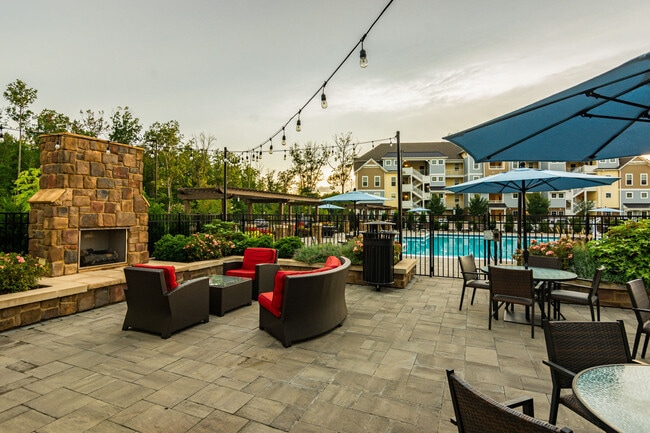 Glenmoor Oaks