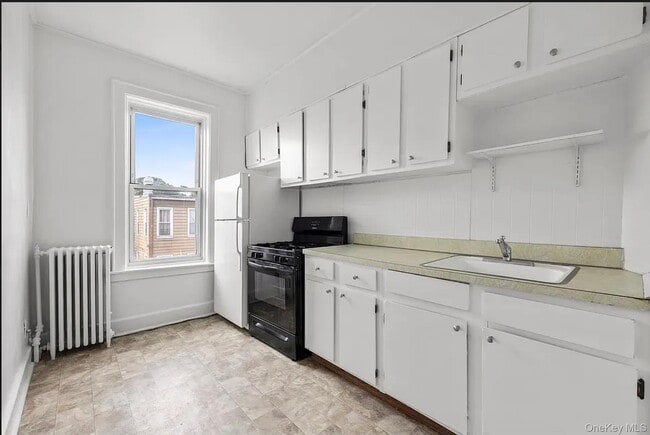 Photo - 71-52 68th St Unit 2R