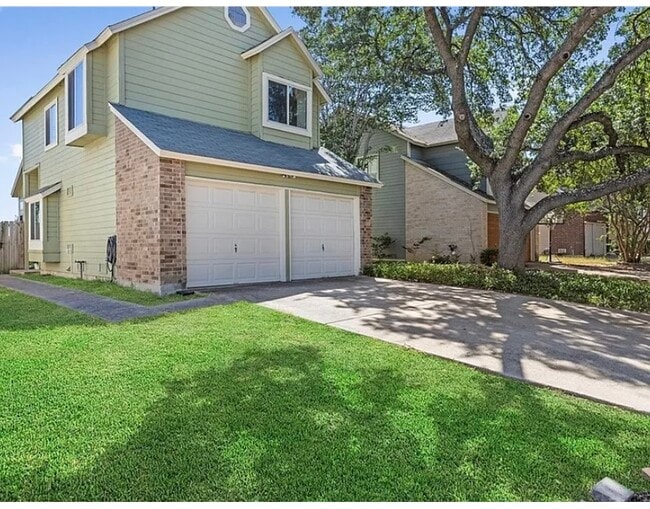 Photo - 9739 Wagon Train