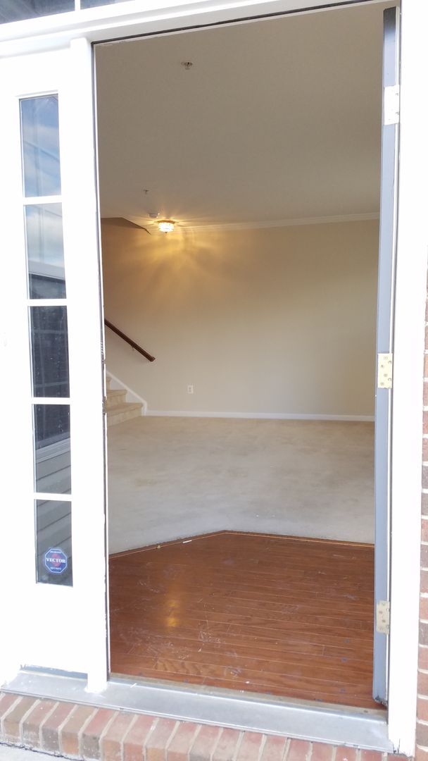 Photo - 3 Level *END UNIT* townhouse in Frederick ...