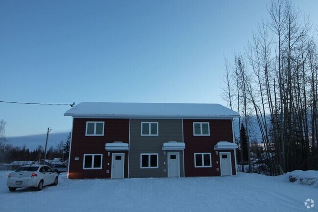 Building Photo - 560 S Santa Claus Ln Unit #B Rental