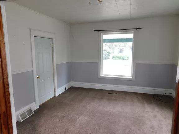 Photo - 1408 Logan Ave