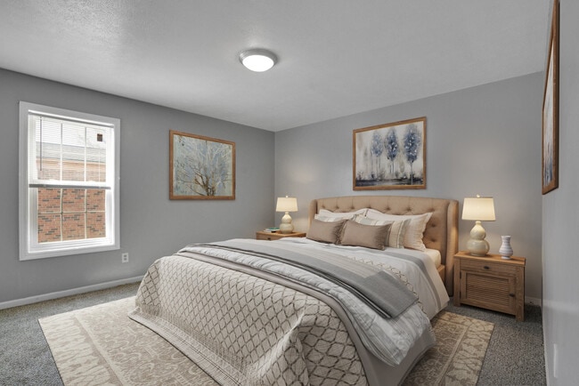 Cozy Bedroom - Valor Pointe Apartments