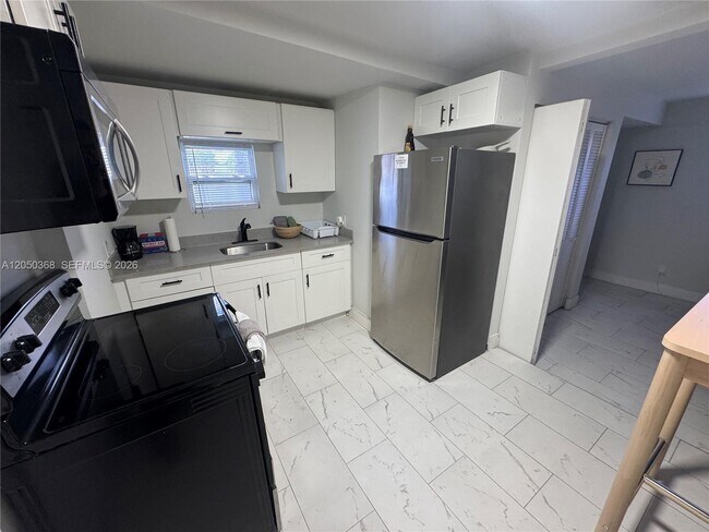 Photo - 2211 NW 82nd St Unit 2