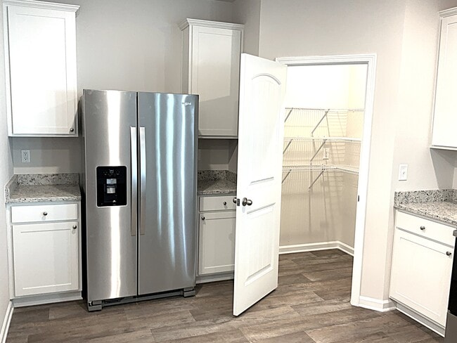 Photo - 3232 Emberly Dr