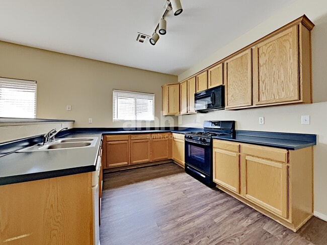 Photo - 6653 S Stratosphere Ln